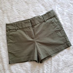 LOFT 4" Riviera Green Shorts